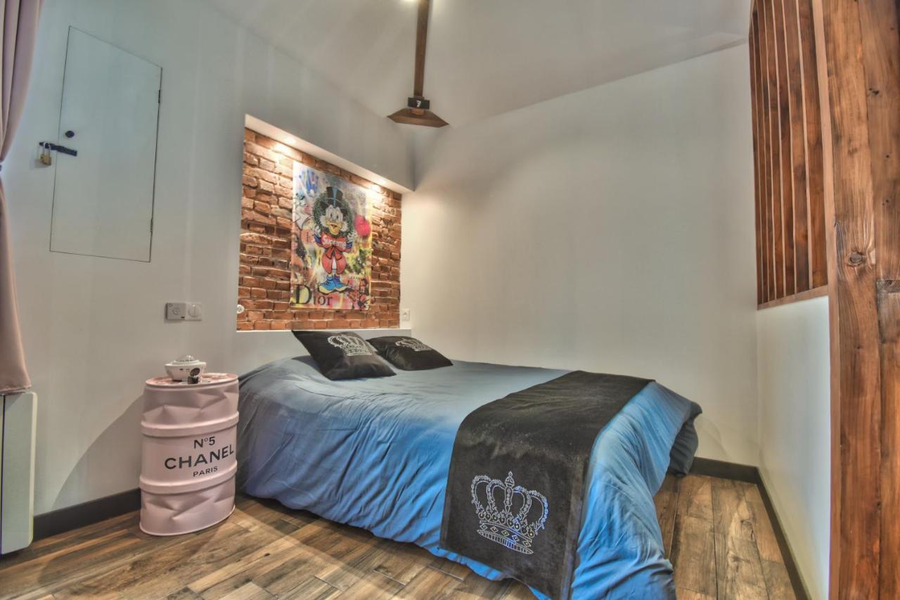 * Le Loft Des Mysteres * Apartamento Maintenon Exterior foto