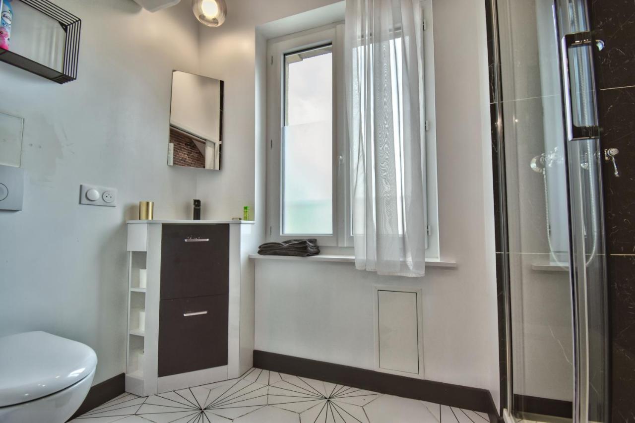 * Le Loft Des Mysteres * Apartamento Maintenon Exterior foto