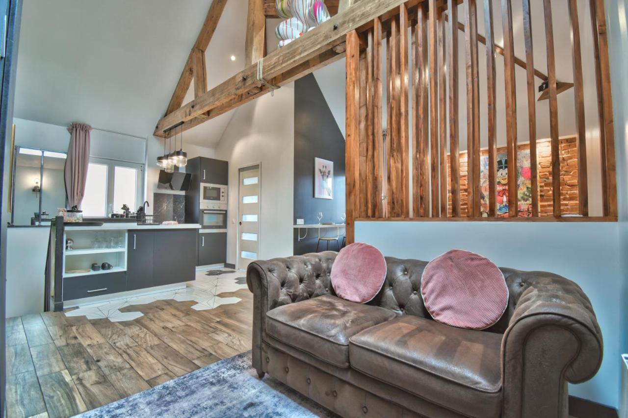 * Le Loft Des Mysteres * Apartamento Maintenon Exterior foto